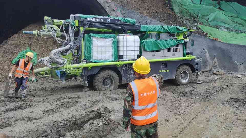 新一代湿喷机助力世纪工程高效施工-北斗天枢精创有限公司(图3)