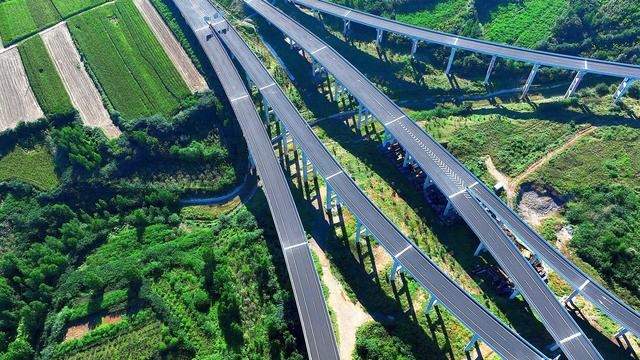全国首条零碳智慧高速！济青中线全线通车(图1)